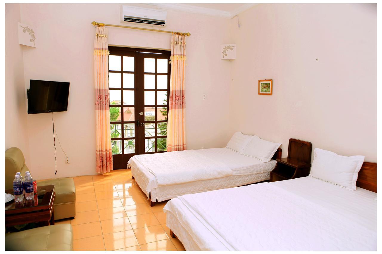 Khach San Cay Thong Hotel Tam Ðảo Exterior foto